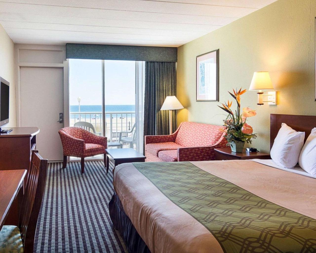 Ocean27 Hotel Virginia Beach Bagian luar foto